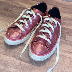Girls Converse. Size 1.